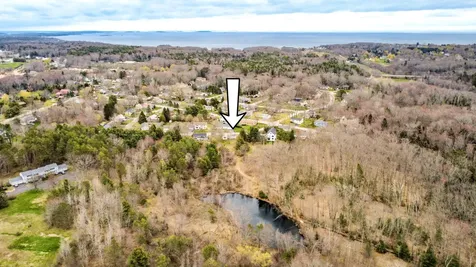31 Vernon Road Cape Elizabeth ME 04107