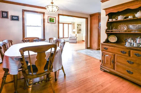 31 Vernon Road Cape Elizabeth ME 04107
