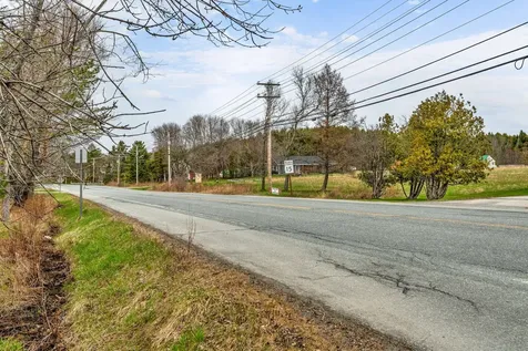 19/003B Broadway Bangor ME 04401