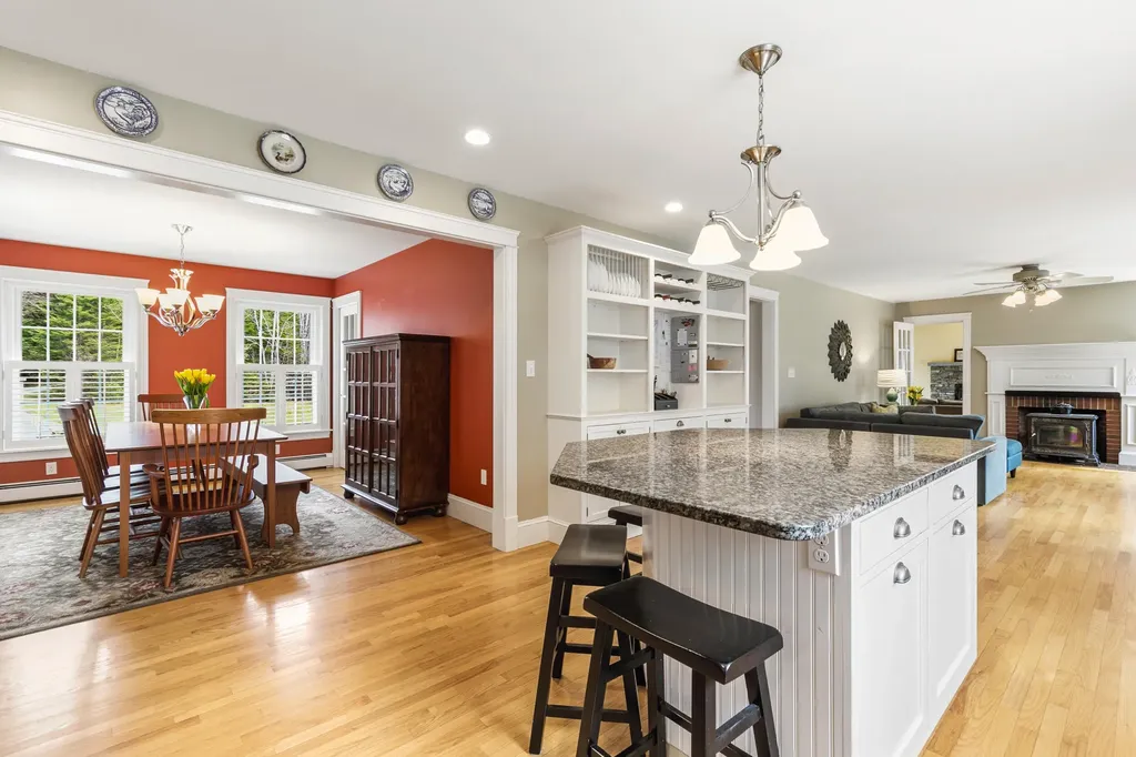 23 Porcupine Ridge Way Cumberland ME 04021