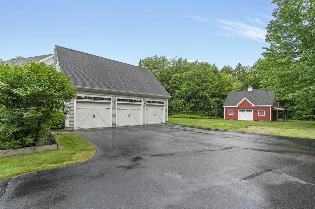 23 Porcupine Ridge Way Cumberland ME 04021