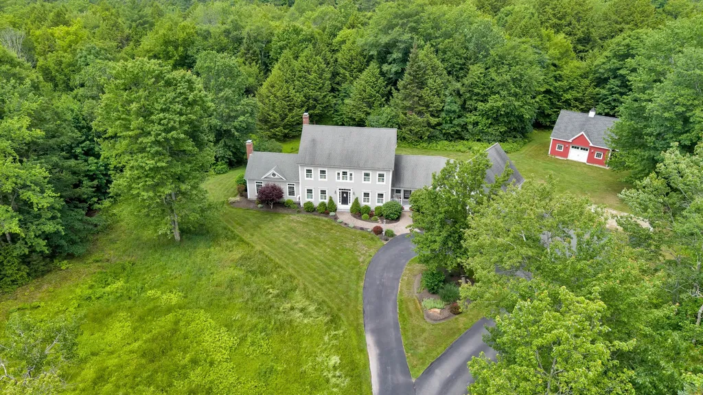 23 Porcupine Ridge Way Cumberland ME 04021