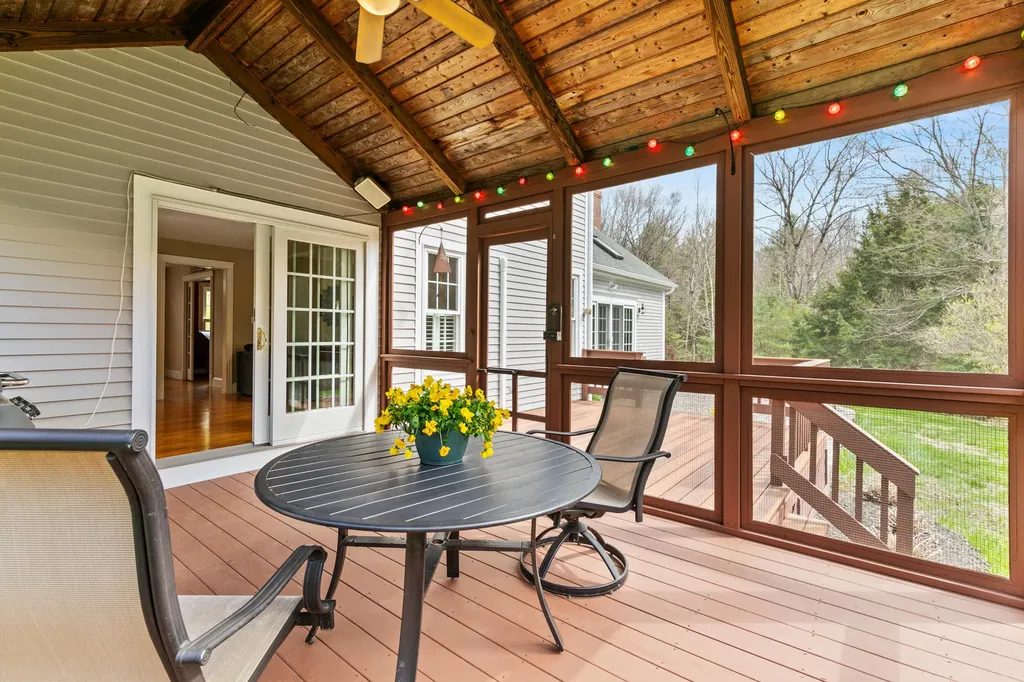 23 Porcupine Ridge Way Cumberland ME 04021