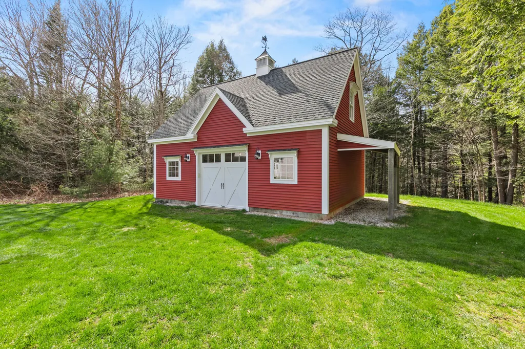 23 Porcupine Ridge Way Cumberland ME 04021