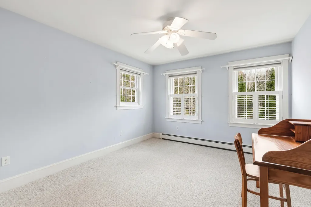 23 Porcupine Ridge Way Cumberland ME 04021