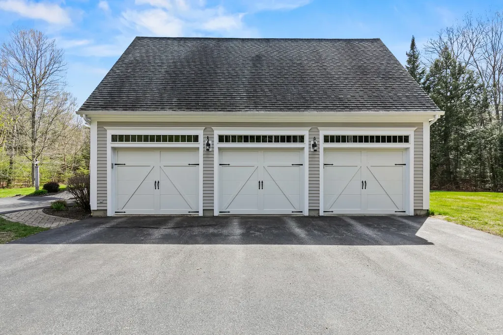 23 Porcupine Ridge Way Cumberland ME 04021