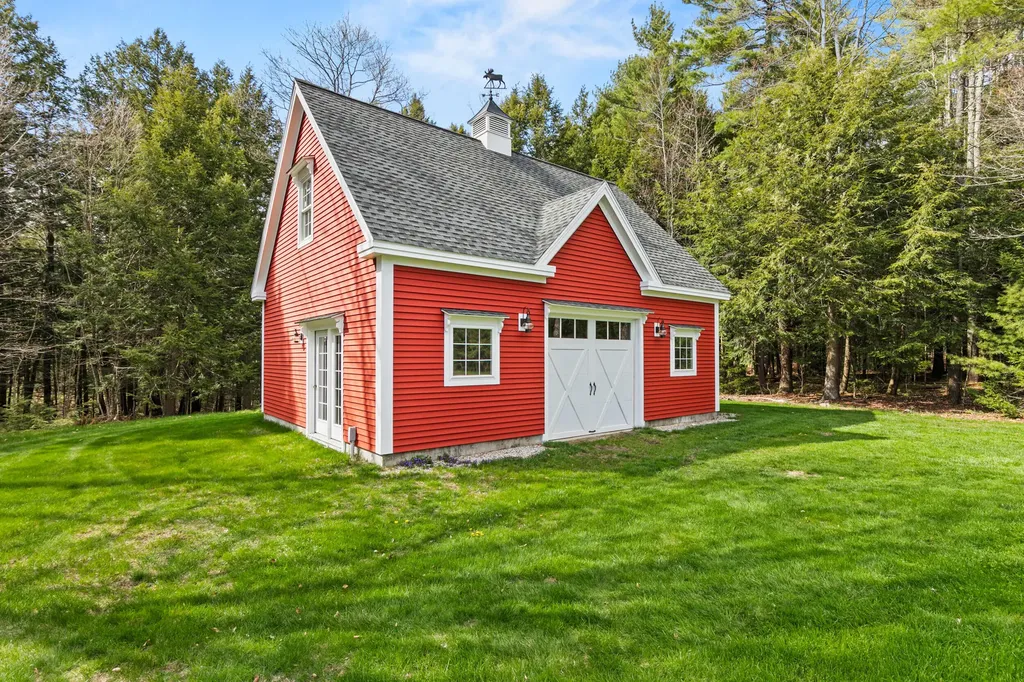 23 Porcupine Ridge Way Cumberland ME 04021