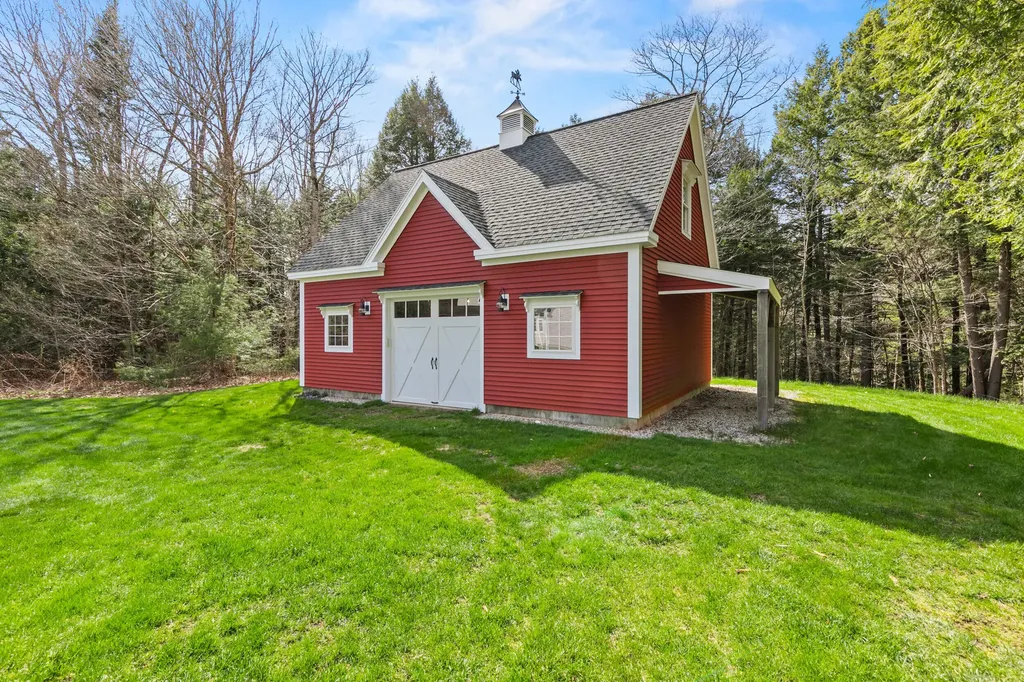 23 Porcupine Ridge Way Cumberland ME 04021