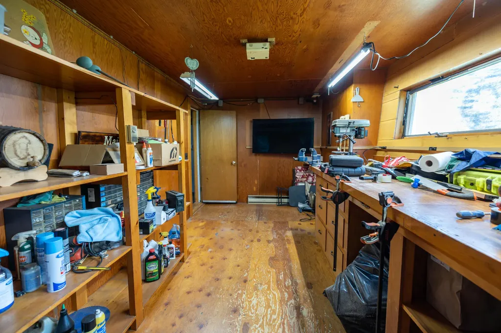 306 Pond Road Mount Vernon ME 04352