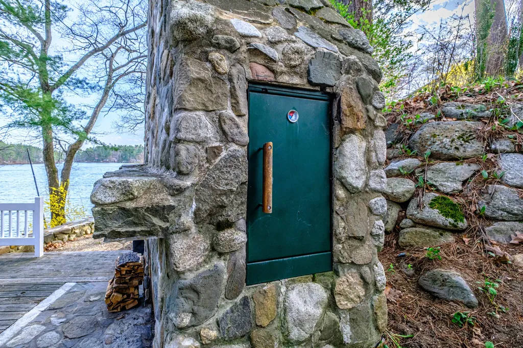 42 Emerson Drive Windham ME 04062