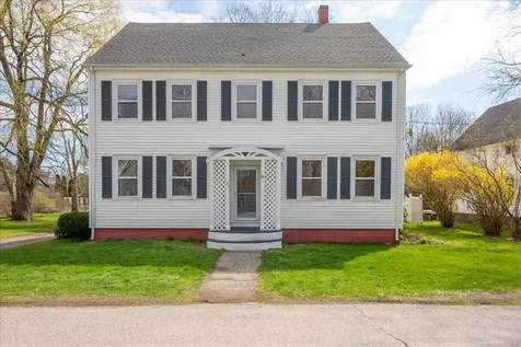 21 Georges Street Thomaston ME 04861
