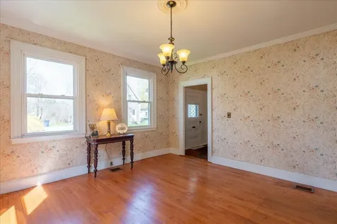 21 Georges Street Thomaston ME 04861