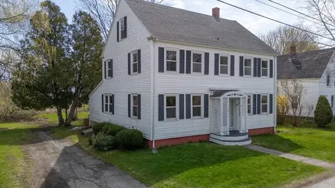 21 Georges Street Thomaston ME 04861
