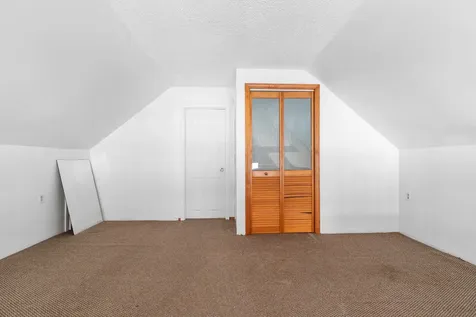 11 Ray Avenue Lyman ME 04002