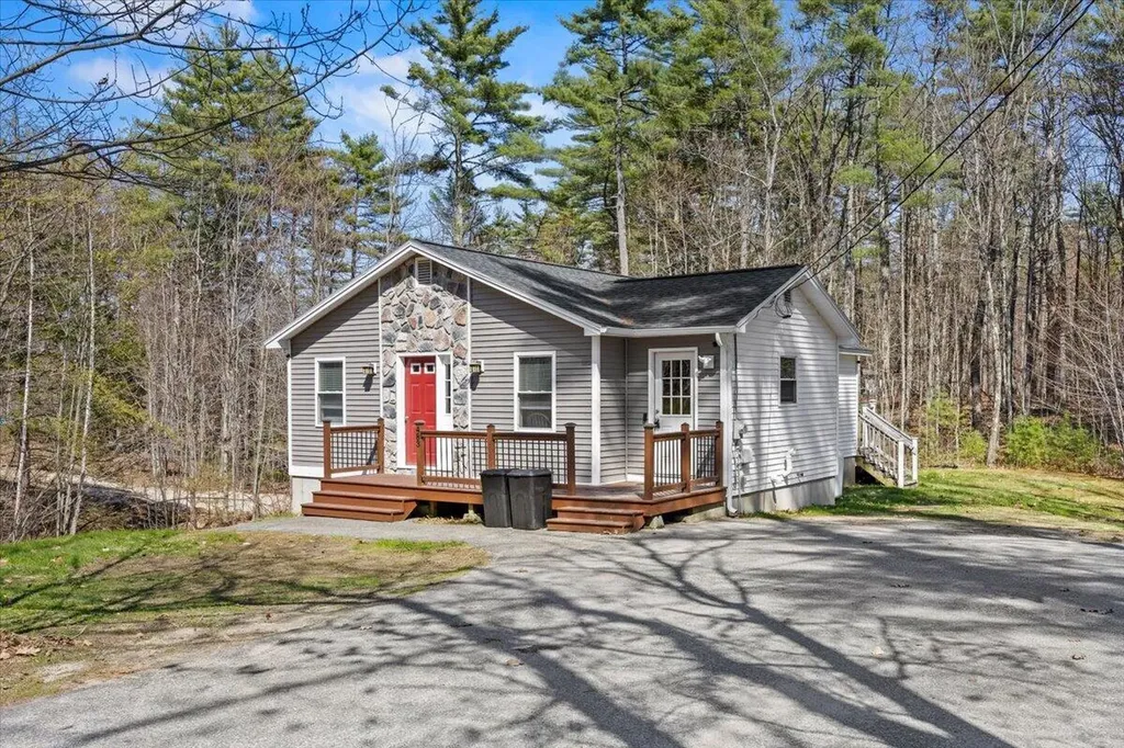 483 New Dam Road Waterboro ME 04061