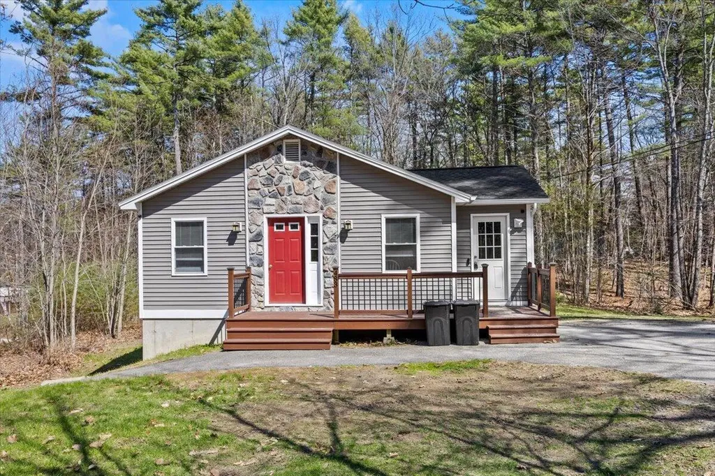 483 New Dam Road Waterboro ME 04061