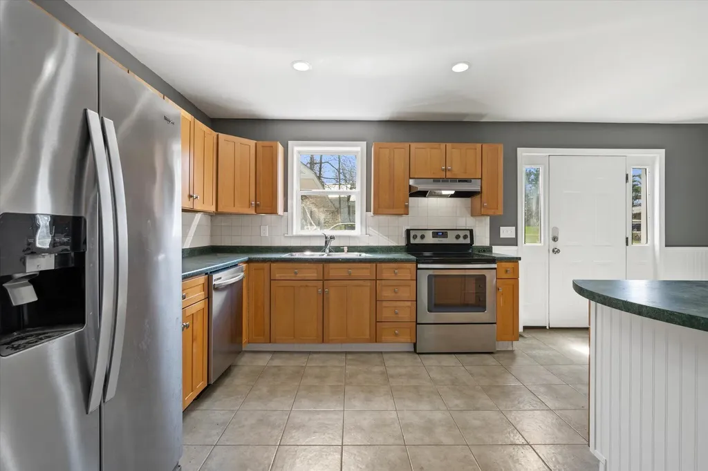 193 Main Street Milford ME 04461