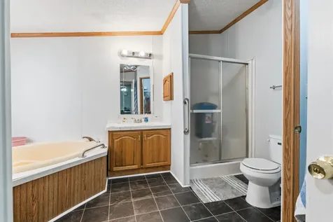 33 Theodore Drive Brunswick ME 04011