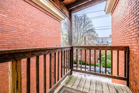 199 Vaughan Street Portland ME 04102