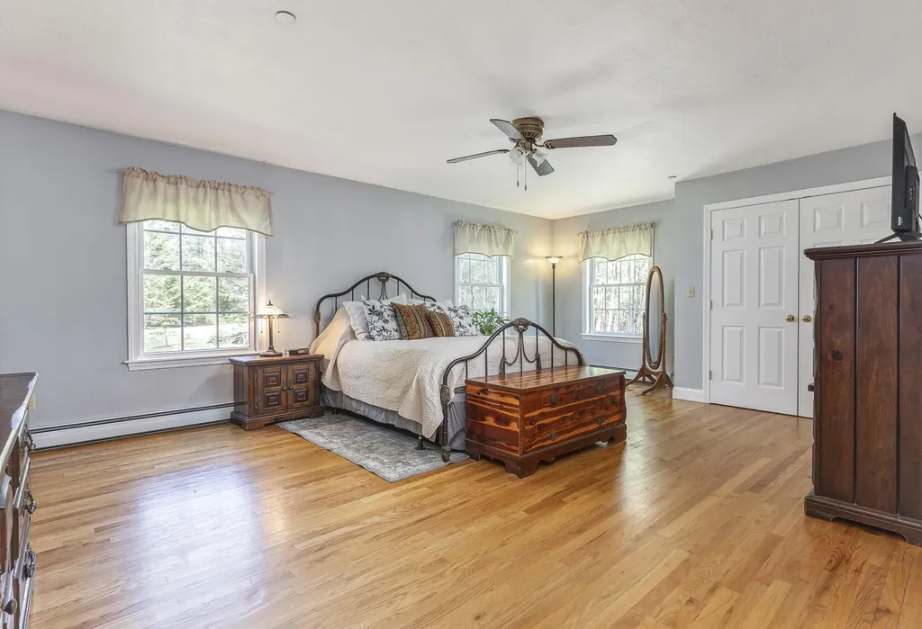 6 Sugar Woods Way Saco ME 04072