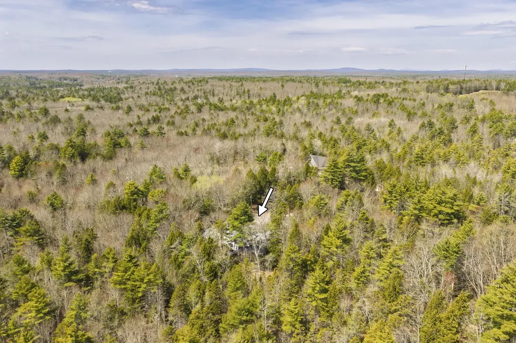 6 Sugar Woods Way Saco ME 04072