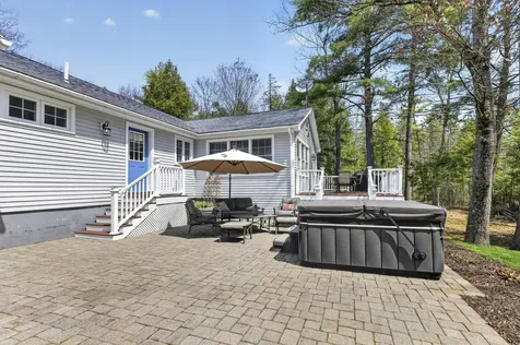 6 Sugar Woods Way Saco ME 04072