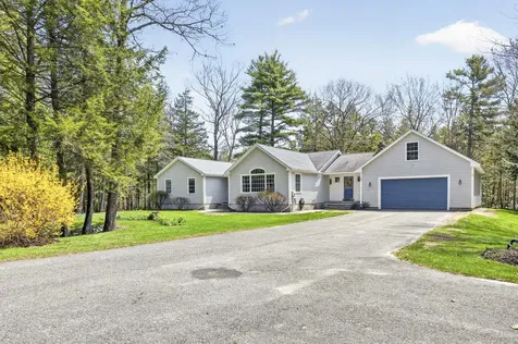 6 Sugar Woods Way Saco ME 04072