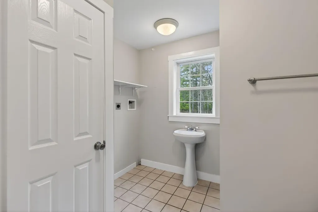 11 Martin Road Georgetown ME 04548