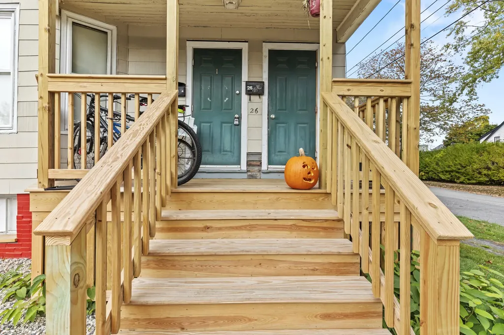 26 Presumpscot Street Portland ME 04103