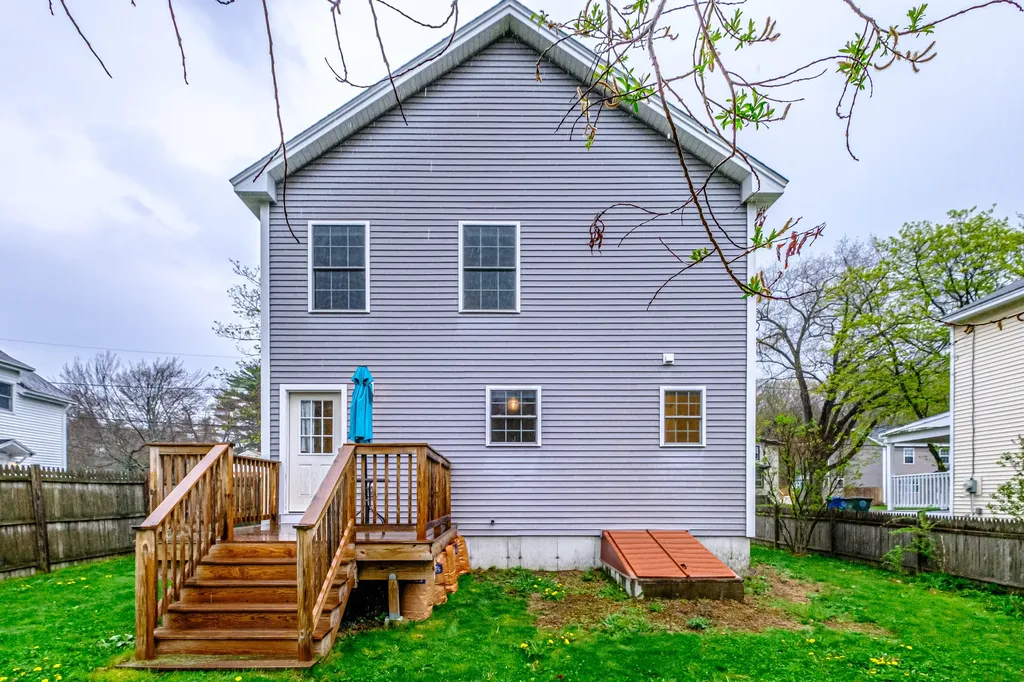 45 Glenwood Avenue Westbrook ME 04092