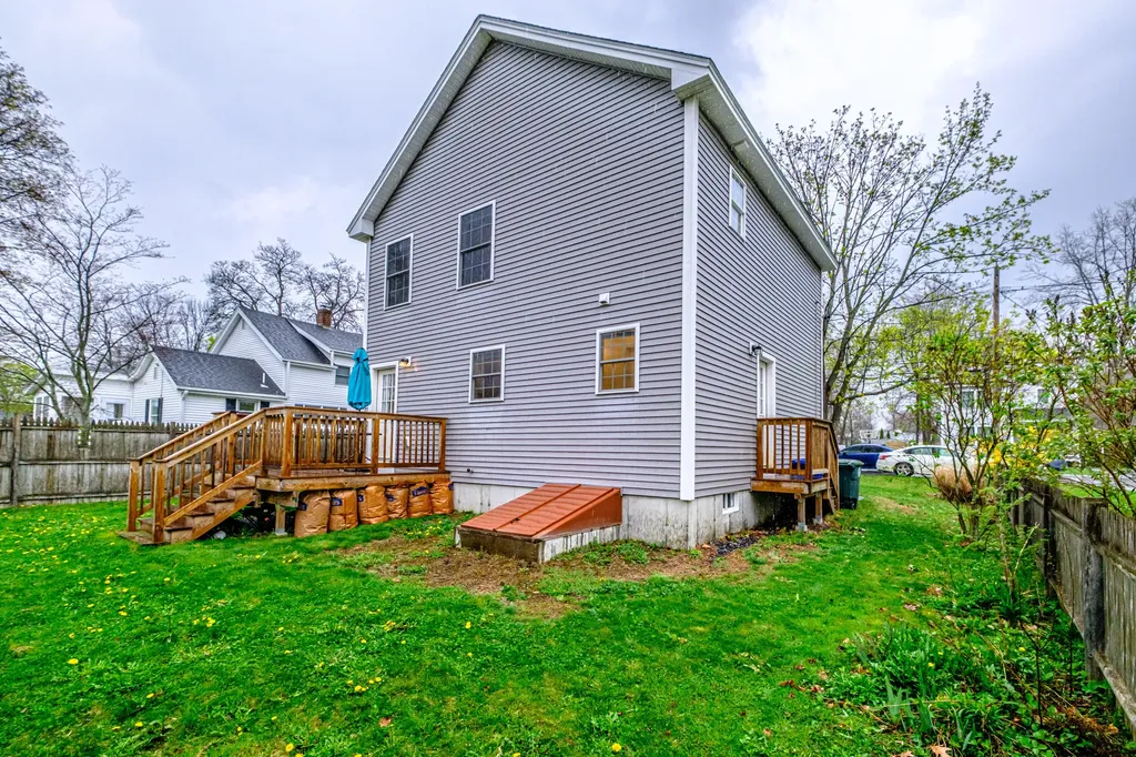 45 Glenwood Avenue Westbrook ME 04092