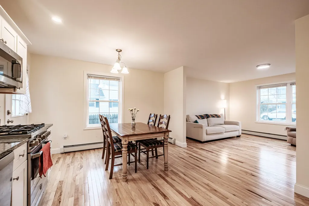 45 Glenwood Avenue Westbrook ME 04092