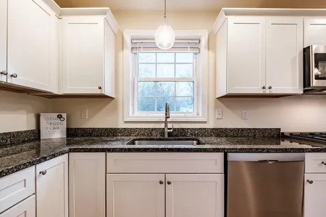 45 Glenwood Avenue Westbrook ME 04092