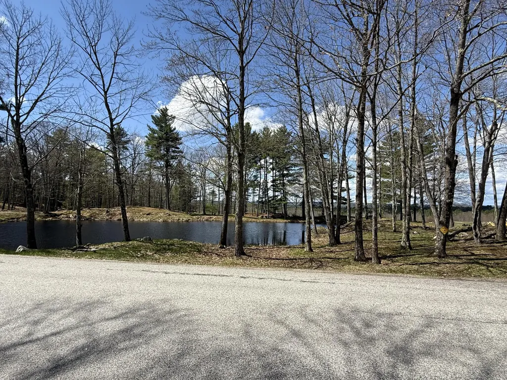 437 Hatch Road Auburn ME 04210