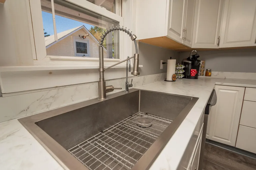 947 W Main Street Dover-foxcroft ME 04426