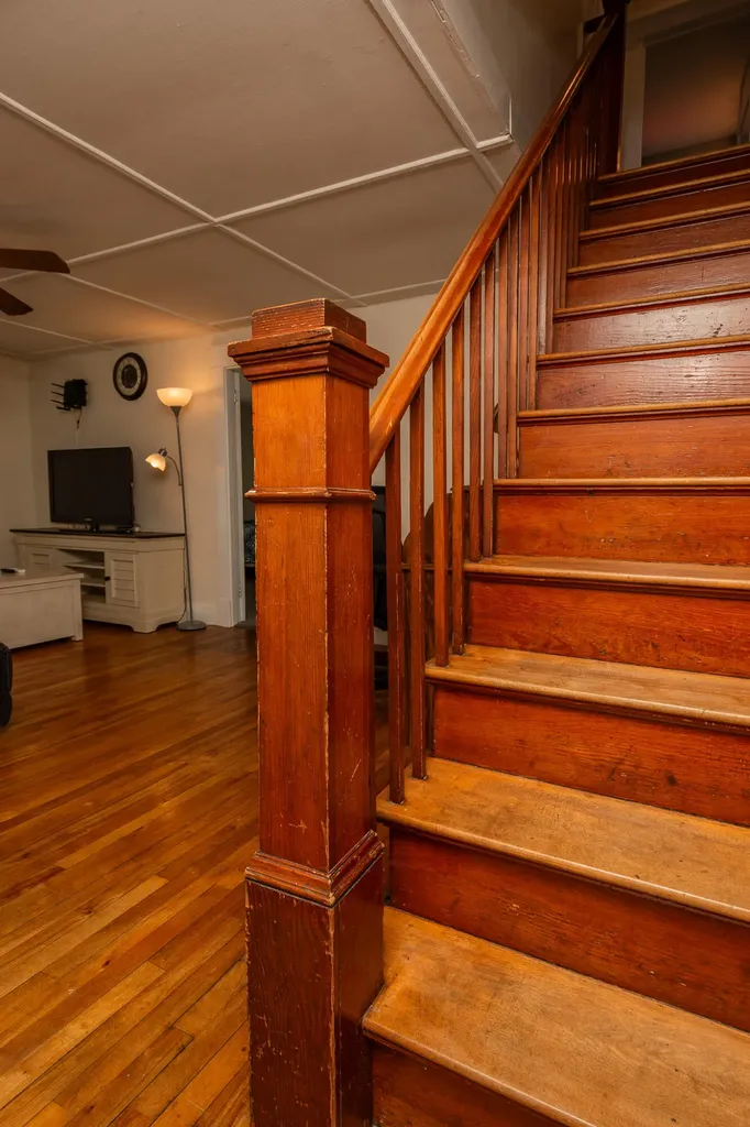 947 W Main Street Dover-foxcroft ME 04426