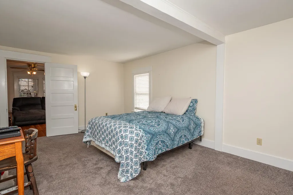 947 W Main Street Dover-foxcroft ME 04426