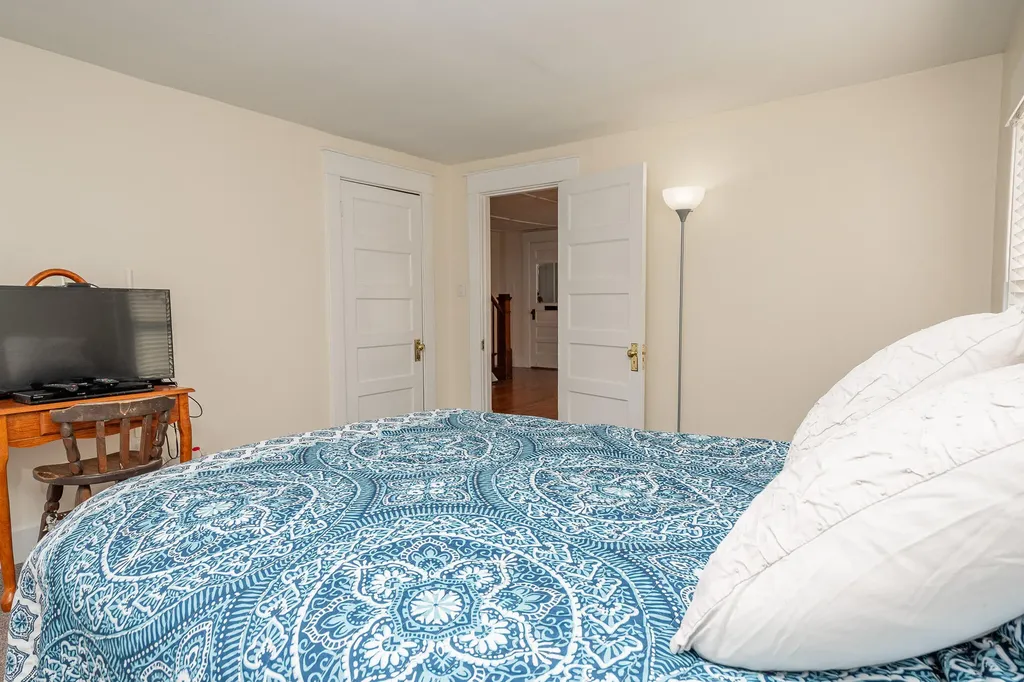 947 W Main Street Dover-foxcroft ME 04426