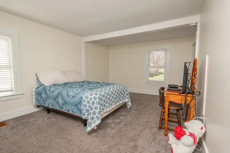 947 W Main Street Dover-foxcroft ME 04426