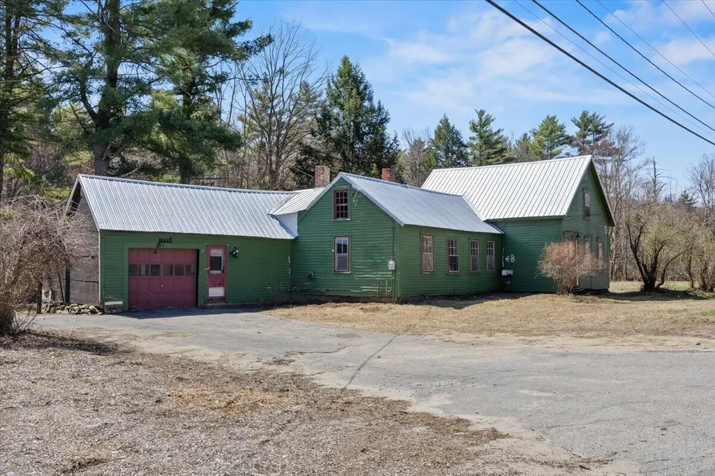 725 Water Street Newfield ME 04095