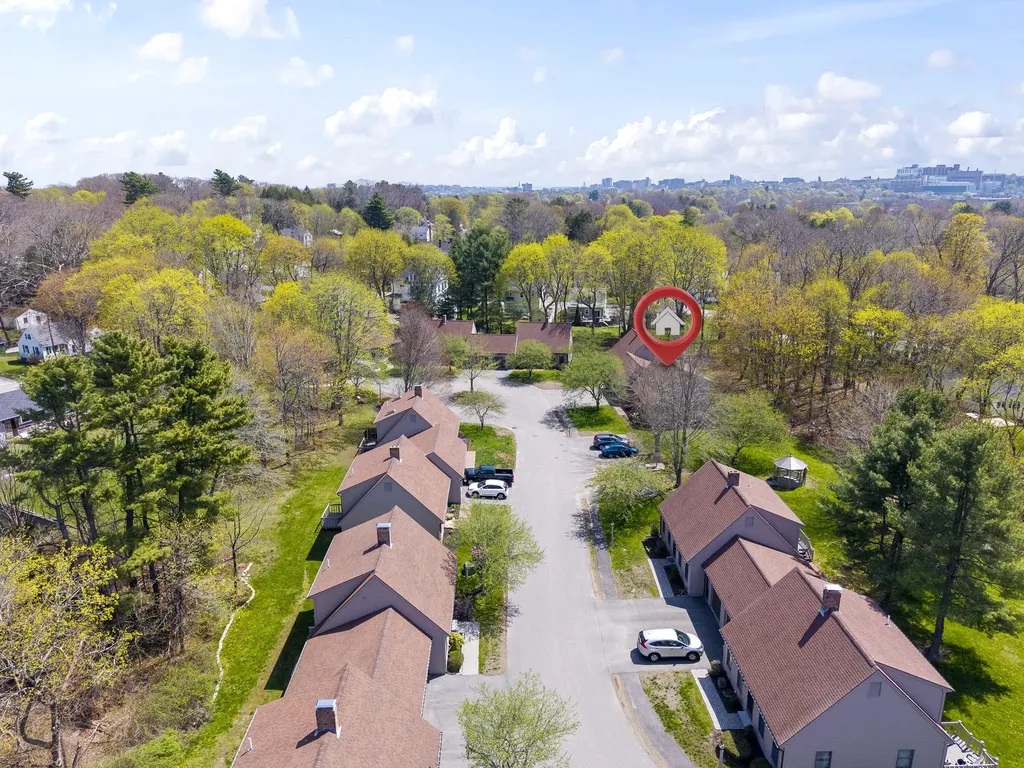 15 Coachlight Lane Portland ME 04102