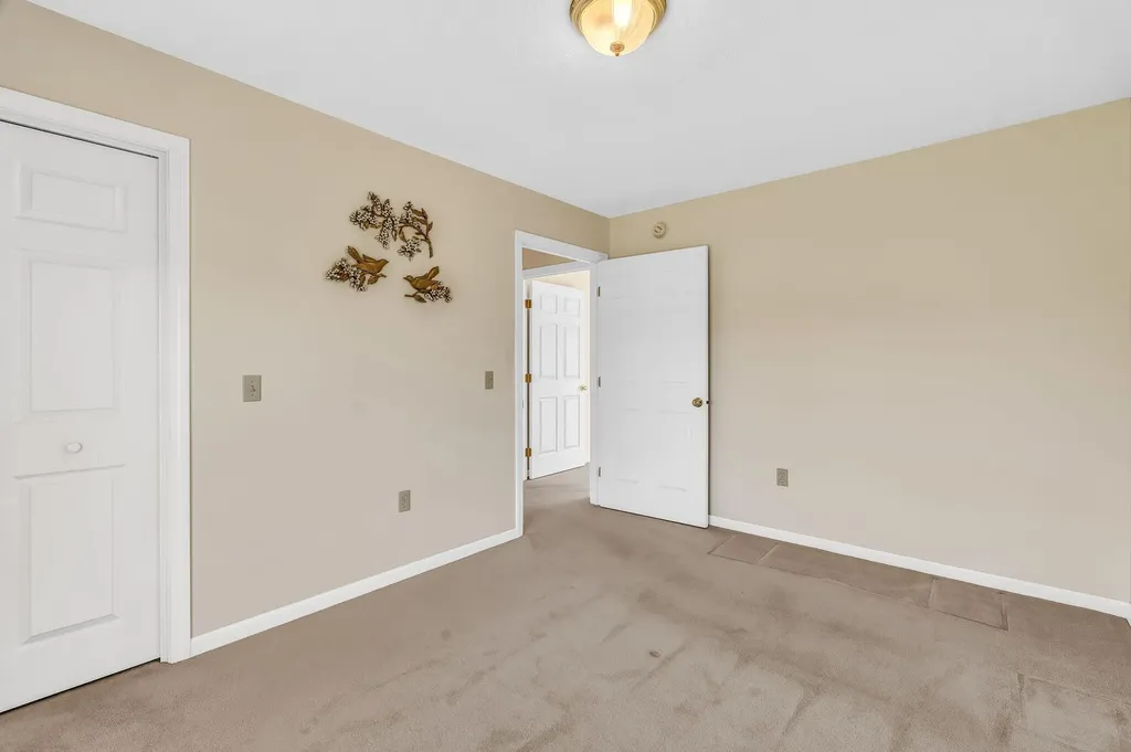692 River Road Greene ME 04236