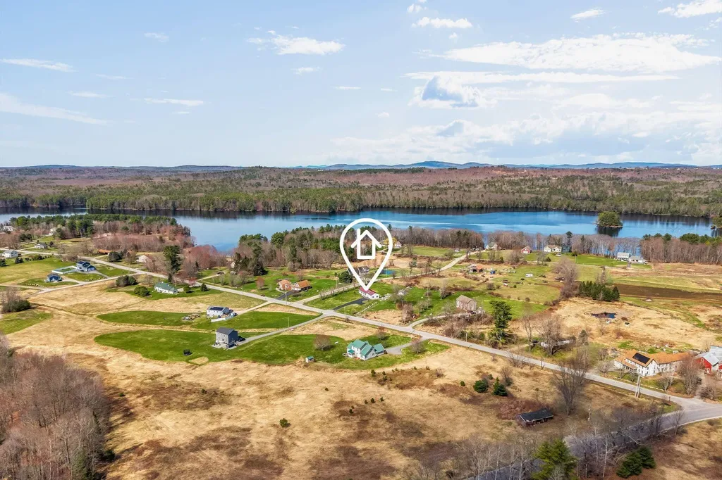 692 River Road Greene ME 04236
