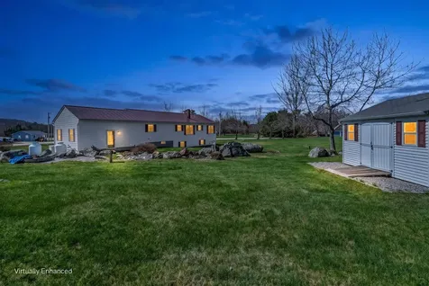 692 River Road Greene ME 04236