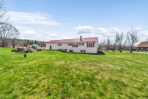 692 River Road Greene ME 04236