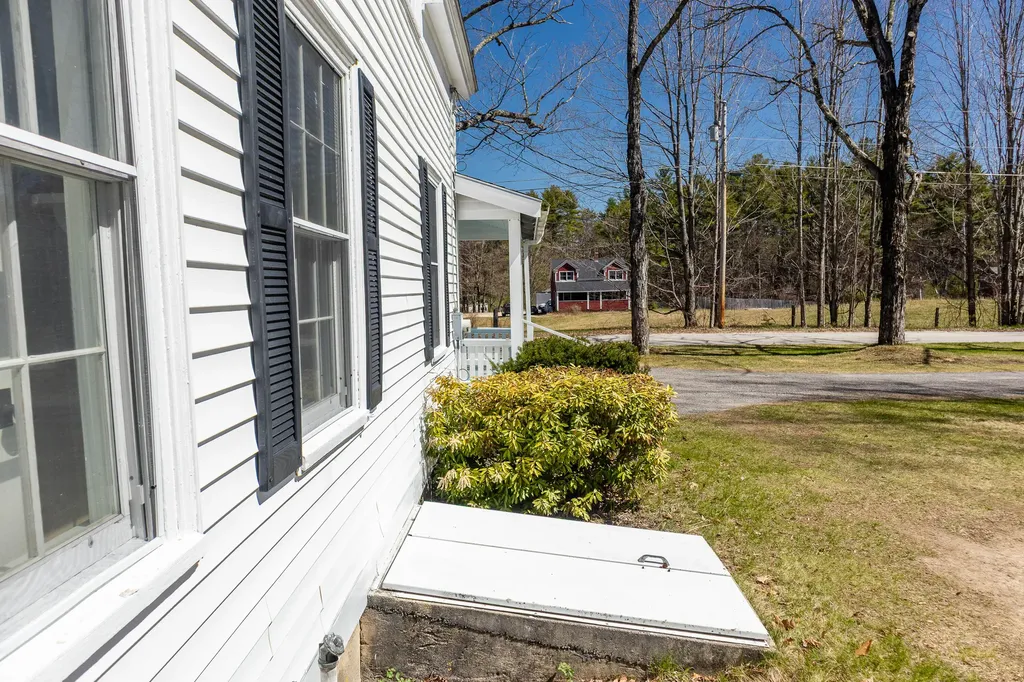 50 Cole Hill Road Standish ME 04084