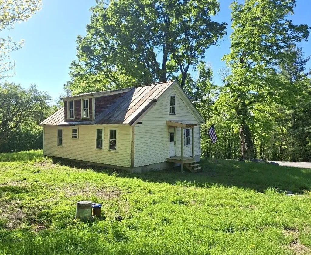 141 Tufts Pond Road Kingfield ME 04947