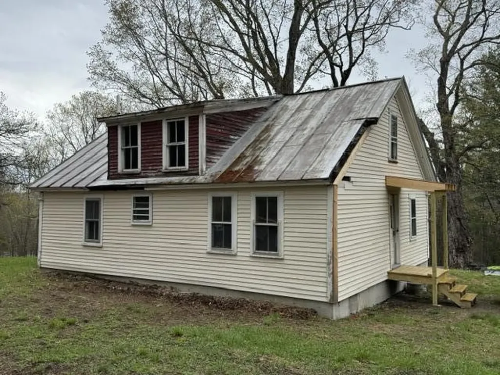 141 Tufts Pond Road Kingfield ME 04947