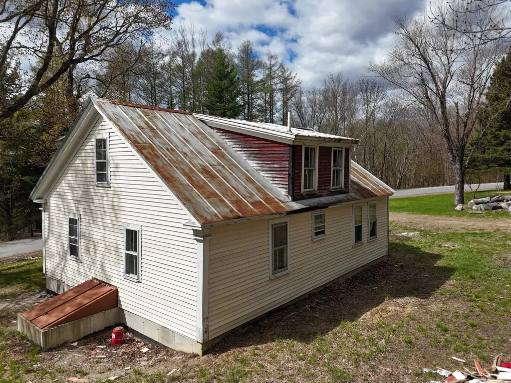 141 Tufts Pond Road Kingfield ME 04947