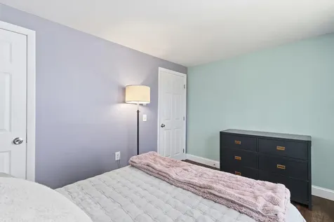 14 Margaret Street Naples ME 04055